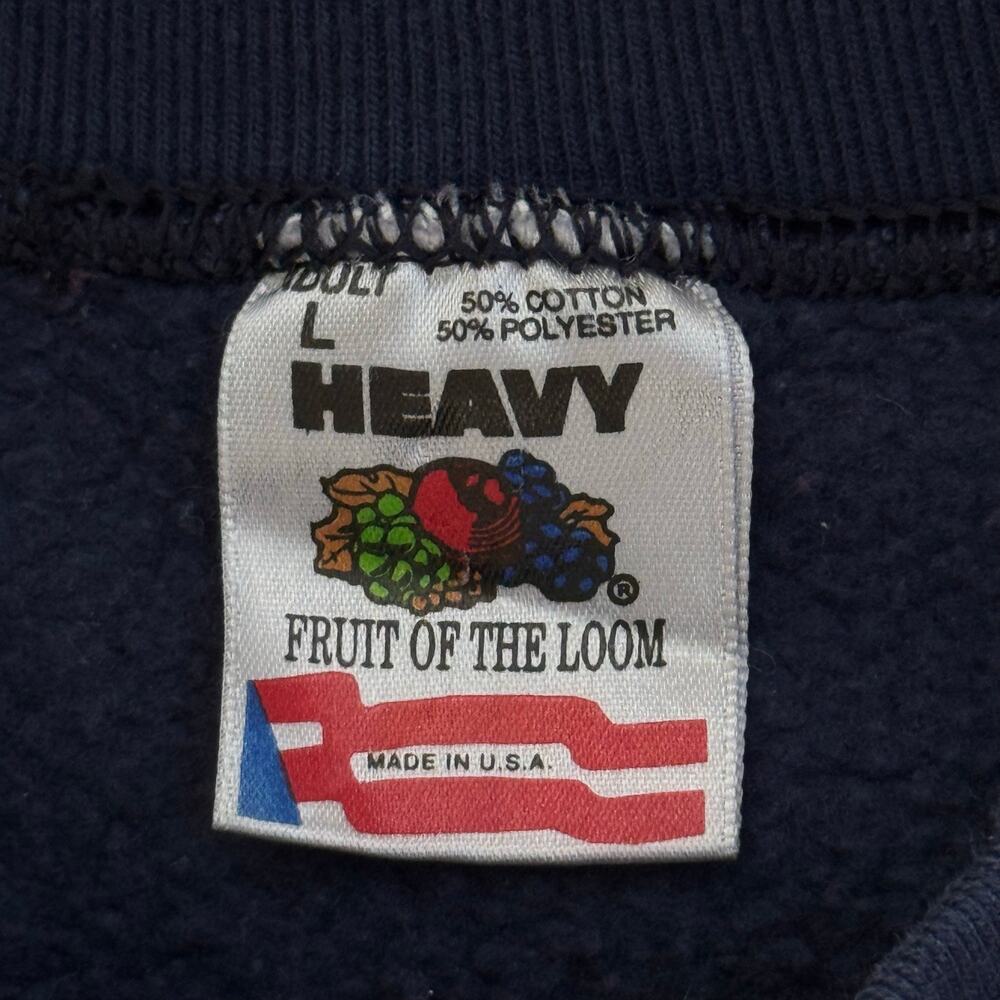 Vintage 90s Fruit of the Loom Christmas Puppies Graphic Sweatshirt - Picture 3 of 5